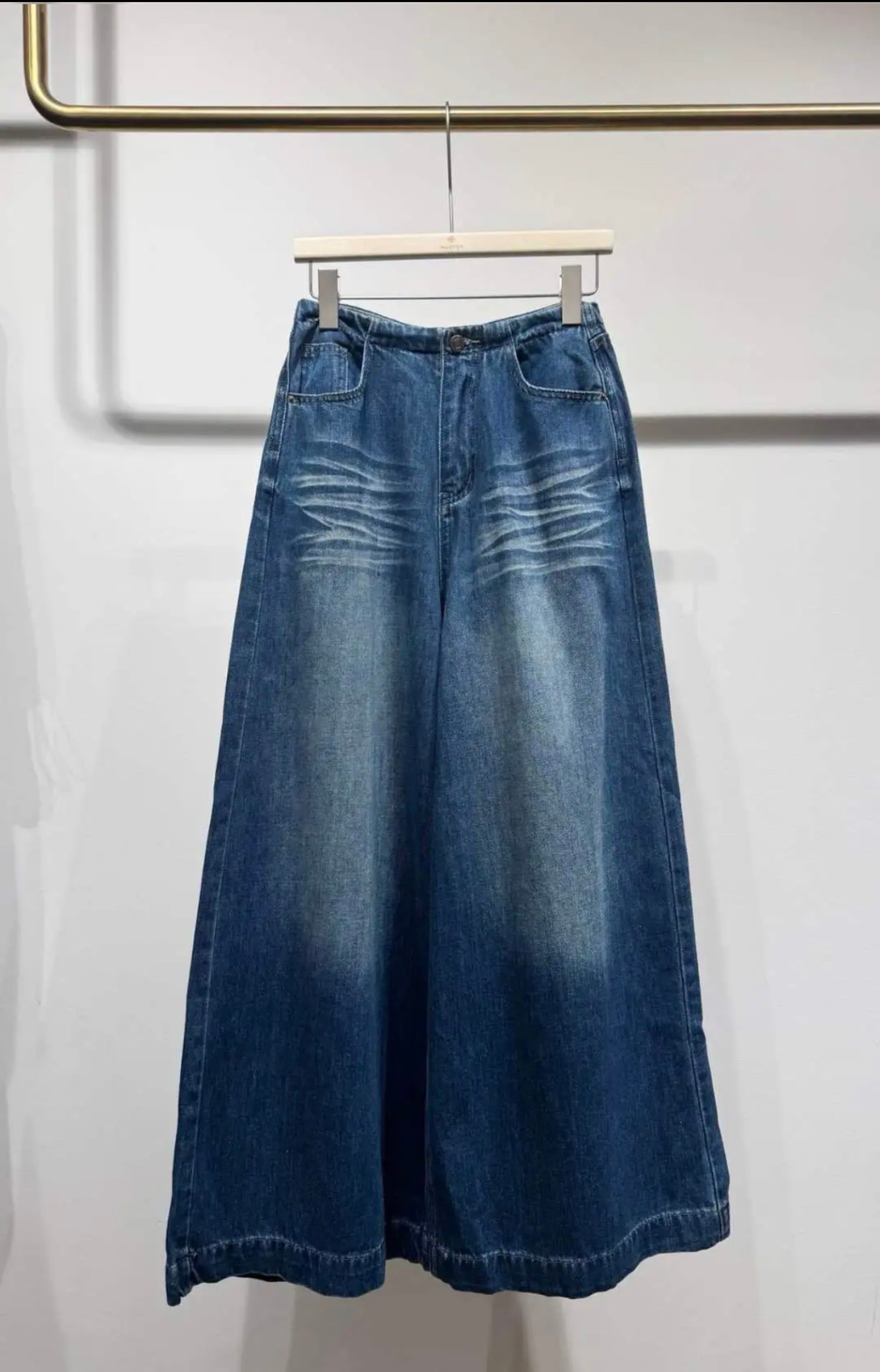 Jean large bleu délavé